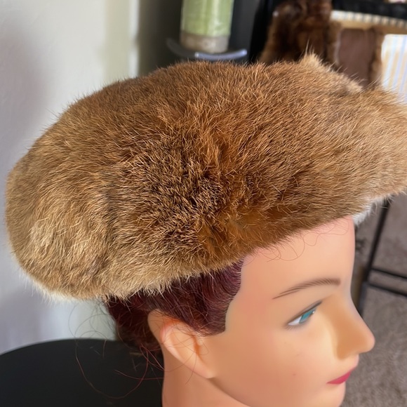 Vintage Rabbit fur beret - Picture 3 of 4